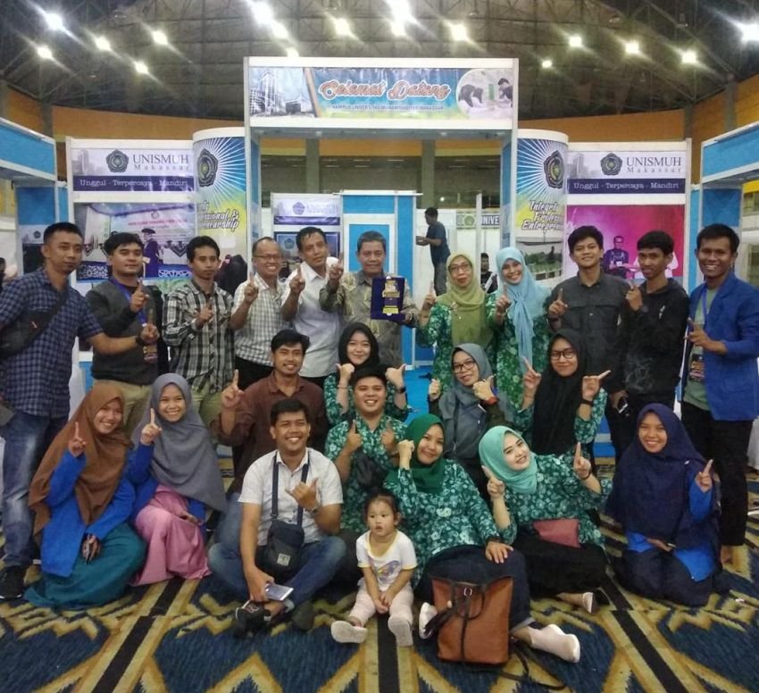 Unismuh Makassar Juara Pertama Stand Terbaik Pameran Pendidikan LLDIKTI IX Sulawesi 2020