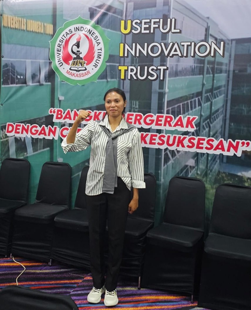 Diterima Bekerja di Rumah Sakit Pemerintah Kuwait, Alumni Kebidanan UIT Makassar Harumkan Nama Indonesia