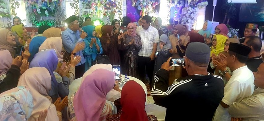 Dihadiri 200-an Alumni SMANSA 82, Perayaan Maulid Nabi Muhammad SAW di Baruga Siamaseang Berlangsung Khidmat