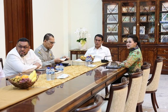 Sampaikan Apresiasi Tinggi Kepada Mentan Amran, Gubernur Sherly: Dalam Setahun Kita Lihat Bukti, Bukan Sekadar Janji