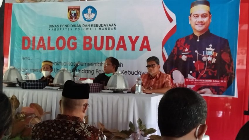 Pemajuan Kebudayaan Didialogkan di Obyek Wisata Rawa Bangun Kabupaten Polman