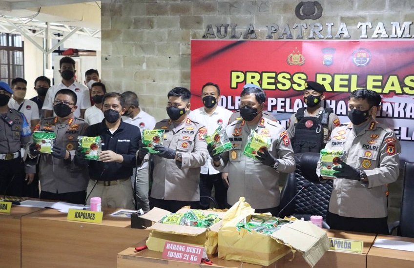 Polres Pelabuhan Makassar Berhasil Gagalkan Penyelundupan 21 Kg Sabu di Pelabuhan Soekarno Hatta