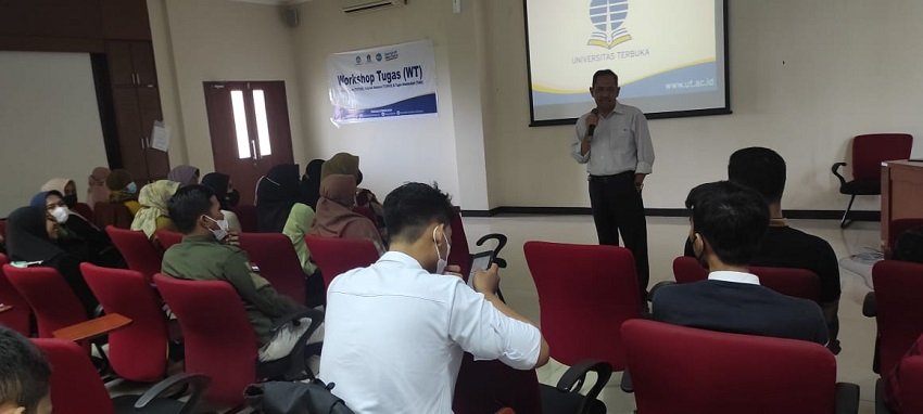 Prof Rahman Rahim Ajak Mahasiswa UT Patuhi Kaidah dan Etika Penulisan Karya Ilmiah.