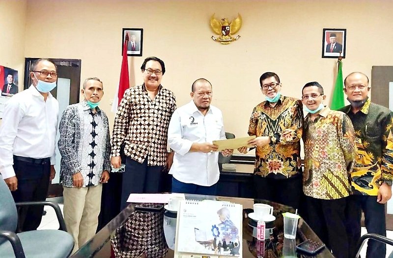 Bertemu Ketua DPD RI, Pelaku Bisnis Kepelabuhanan di Tanjung Perak Paparkan Sejumlah Keluhan