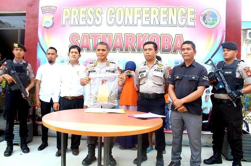 Polres Gowa Amankan Pelaku Penganiayaan Terhadap Nenek Berusia 70 Tahun