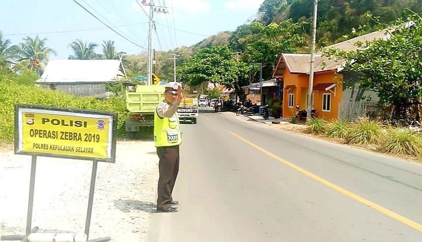 Hari Keenam Operasi Zebra, Satlantas Polres Selayar Berhasil Tindaki Puluhan Pengendara