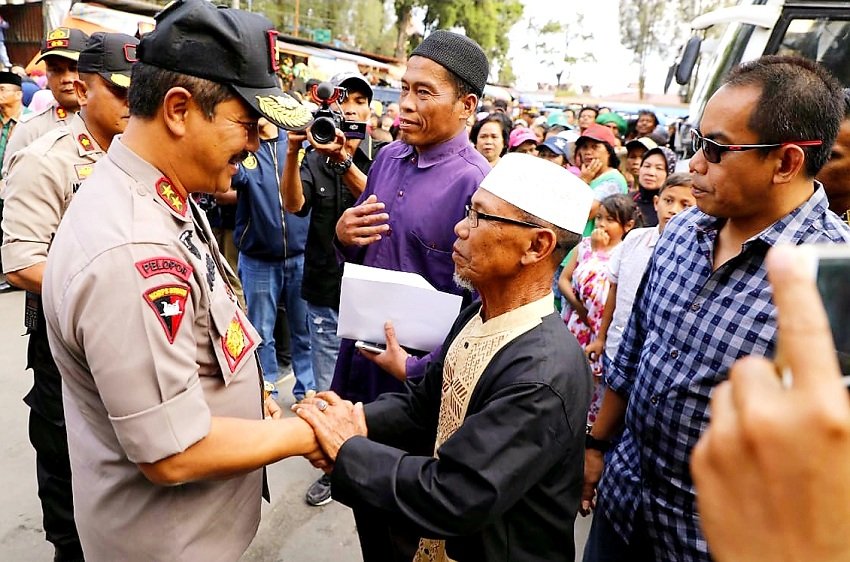 Ciptakan Kamtibmas dan Kekompakan, Kapolda Sumut Jalin Silaturahmi Bersama Warga Brastagi