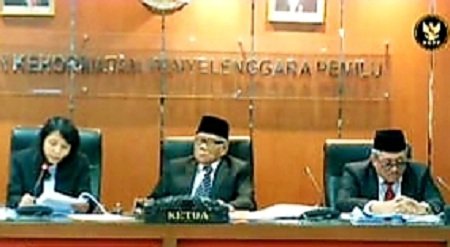 Terbukti Lakukan Pelanggaran, Muh Irfan Diberhentikan Sebagai Komisioner KPU Sinjai